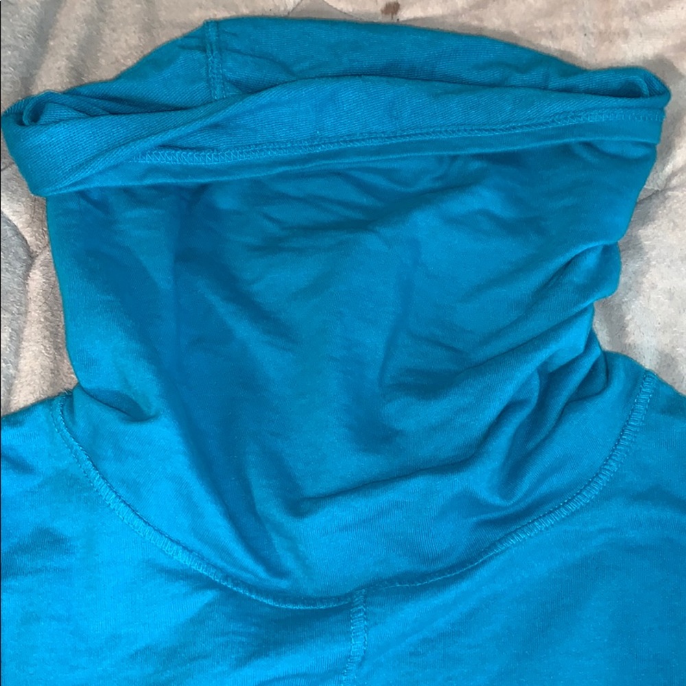 Long-necked jacket - Picture 3 of 4